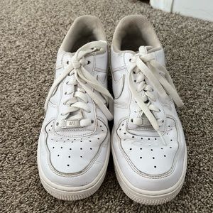 Nike Air Force 1’s women’s size 8